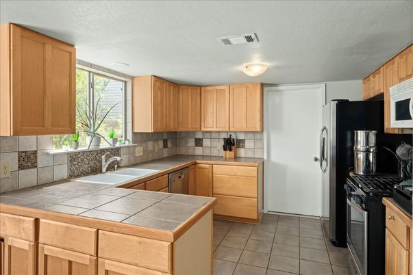 Interior, Kitchen, Tile Countertops