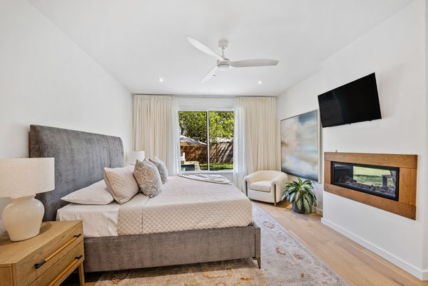 Bedroom, Fireplace, Interior, Recessed Lighting, Wood Texture Flooring