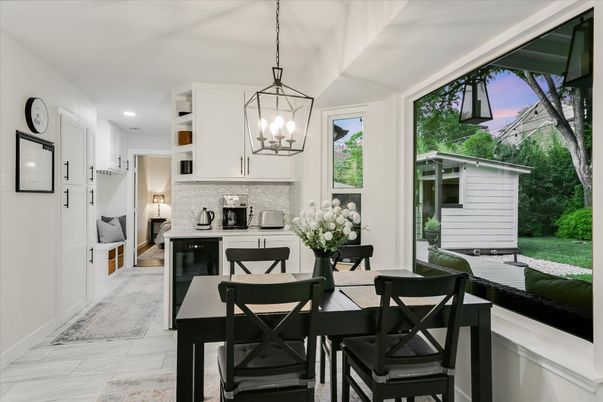 Dining room, Interior, Kitchen, Pendant Lights, Recessed Lighting