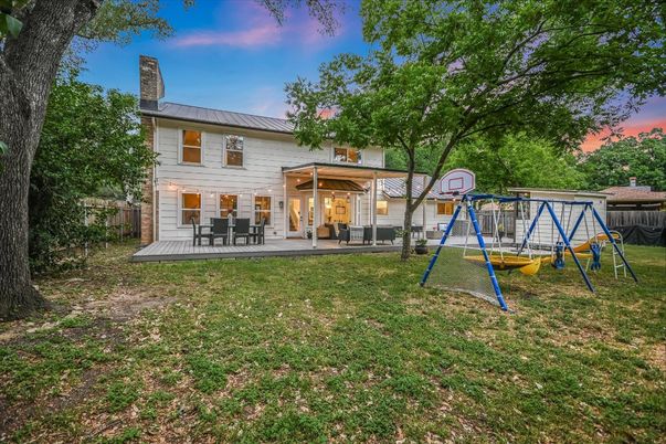 Backyard, Exterior, Playground