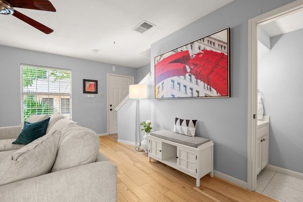 Interior, Recessed Lighting, Wood Texture Flooring
