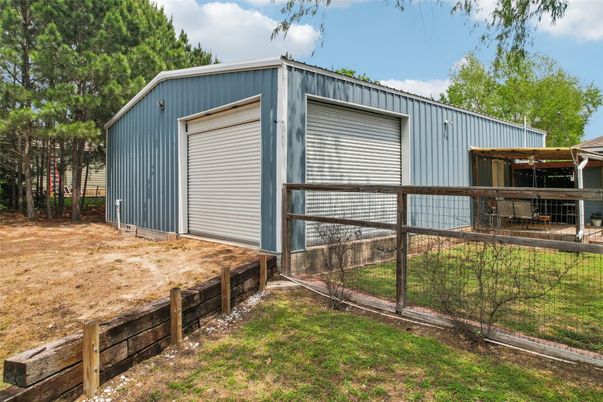 Backyard, Detached Garage, Exterior