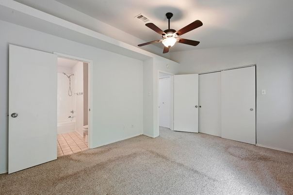 Bathroom, Empty room, Interior