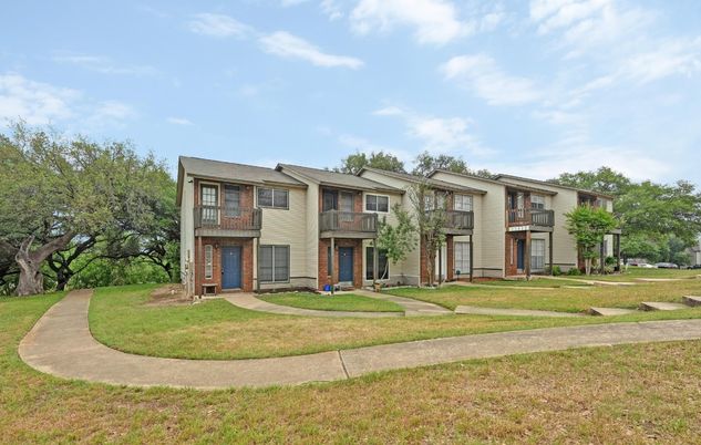 Backyard, Exterior, Facade, Georgian