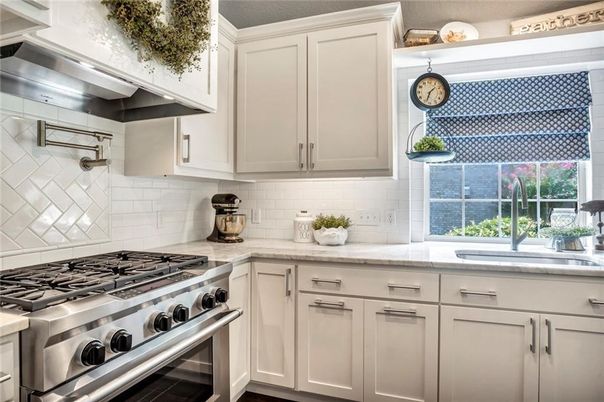 Interior, Kitchen, Stainless Steel Appliances
