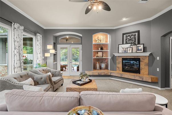 Fireplace, Interior, Living room, Recessed Lighting
