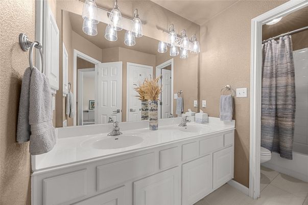 Bathroom, Dual Sink Vanities, Interior