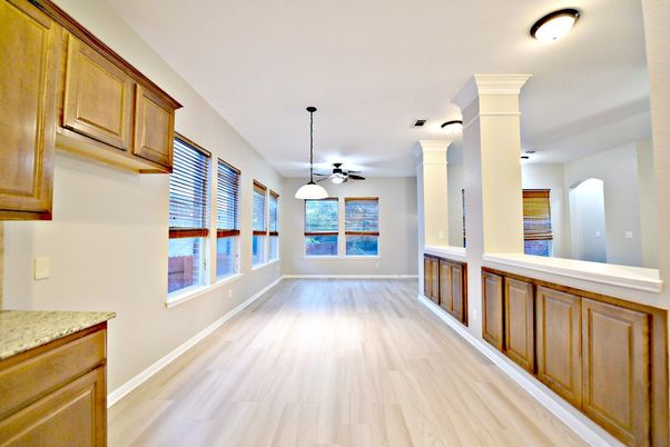 Interior, Pendant Lights, Wood Texture Flooring