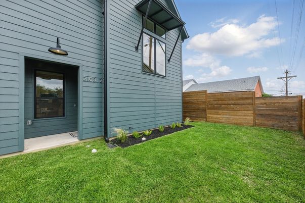 Backyard, Exterior