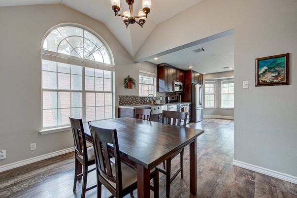 Chandelier, Dining room, Interior, Kitchen, Recessed Lighting, Wood Texture Flooring