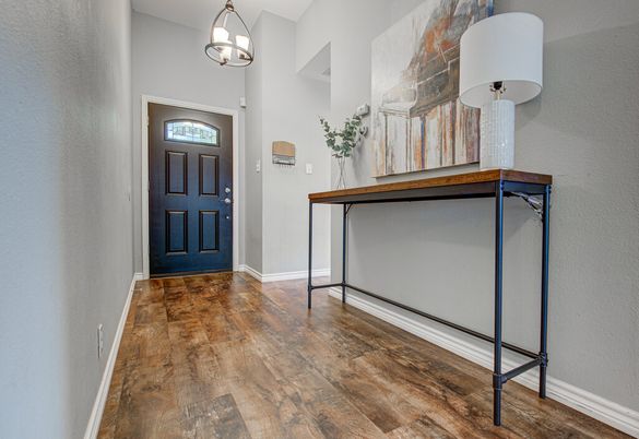 Interior, Pendant Lights, Wood Texture Flooring