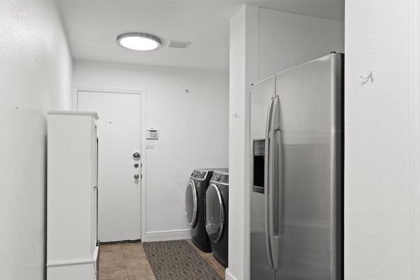 Interior, Washer