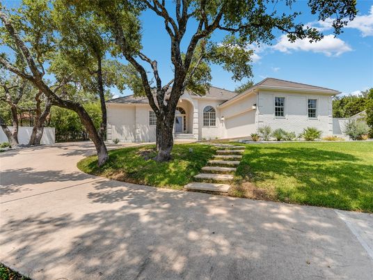 Attached, Backyard, Exterior, Facade, Ranch
