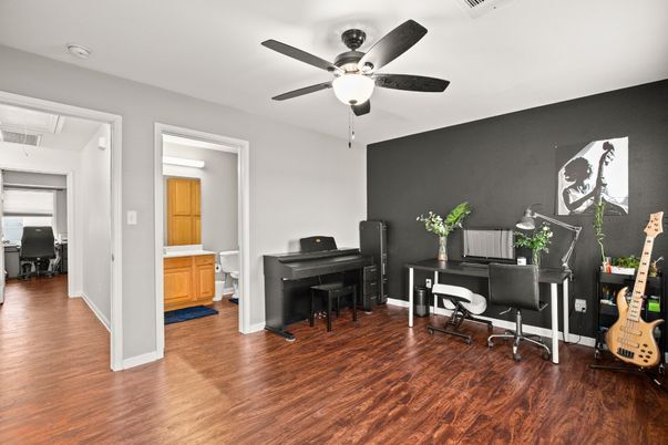 Home Office, Interior, Piano, Wood Texture Flooring