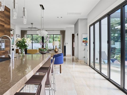Dining room, Interior, Pendant Lights