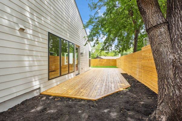 Backyard, Exterior