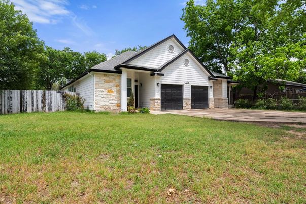 Attached, Backyard, Exterior, Facade, Farmhouse
