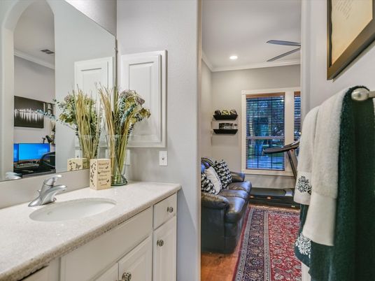 Bathroom, Interior, Recessed Lighting, Wood Texture Flooring