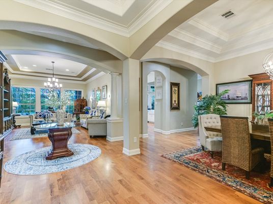 Chandelier, Dining room, Interior, Living room, Pendant Lights, Recessed Lighting, Wood Texture Flooring