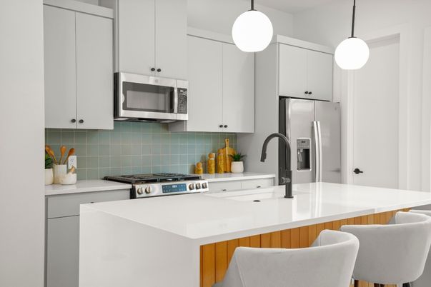 Interior, Kitchen, Pendant Lights, Stainless Steel Appliances