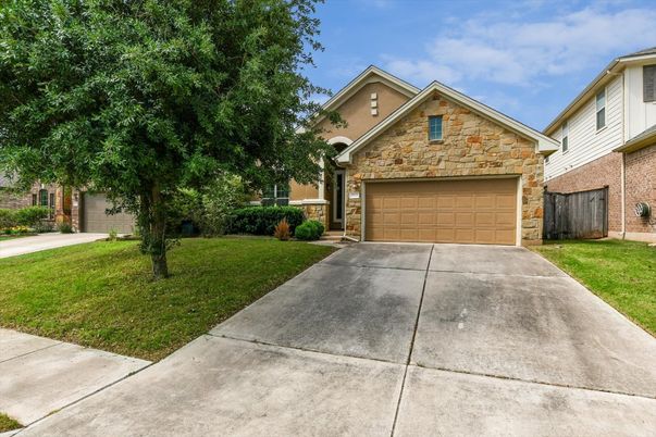 Attached, Exterior, Facade, Brick Traditional