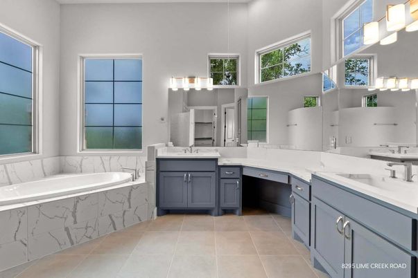 Bathroom, Dual Sink Vanities, Interior