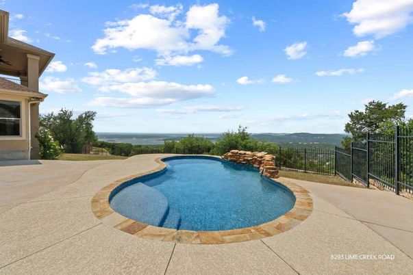 Exterior, Pool, Water