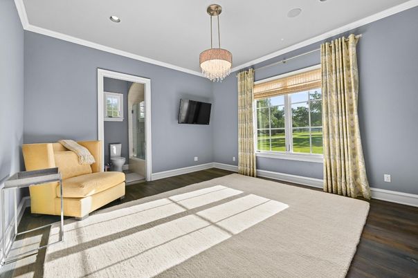 Chandelier, Empty room, Interior, Recessed Lighting, Wood Texture Flooring