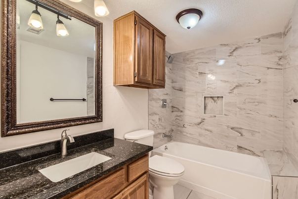 Bathroom, Interior, Marble Walls