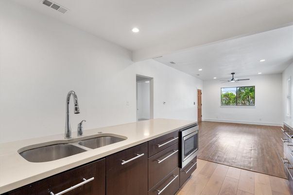 Interior, Recessed Lighting, Wood Texture Flooring