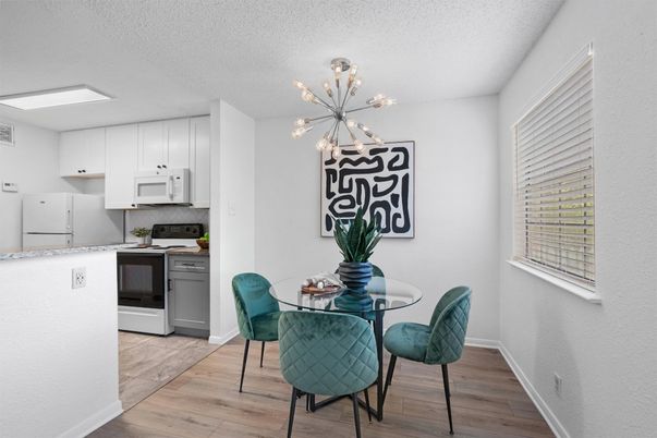 Dining room, Interior, Kitchen, Pendant Lights, Wood Texture Flooring