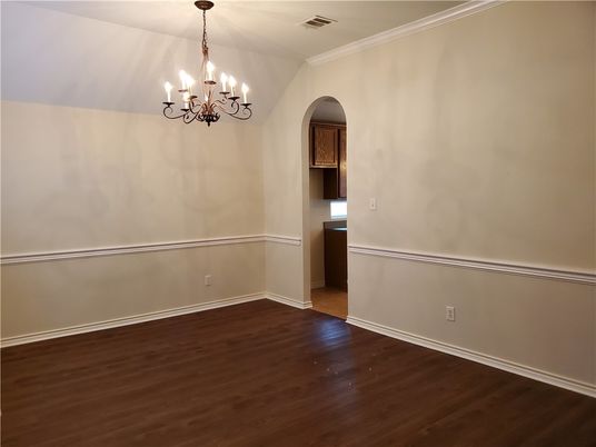 Chandelier, Empty room, Interior, Wood Texture Flooring