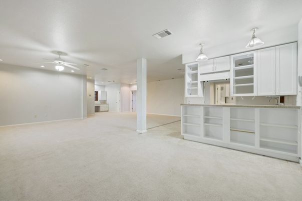 Empty room, Interior, Kitchen, Recessed Lighting