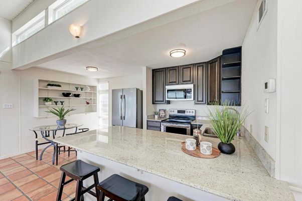 Dining room, Interior, Kitchen, Stainless Steel Appliances