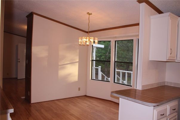 Chandelier, Empty room, Interior, Pendant Lights, Wood Texture Flooring