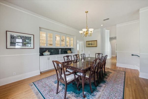 Chandelier, Dining room, Interior, Recessed Lighting, Wood Texture Flooring