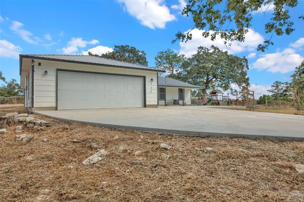 Backyard, Detached Garage, Exterior