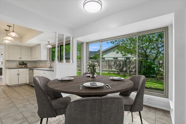 Dining room, Interior, Kitchen, Pendant Lights