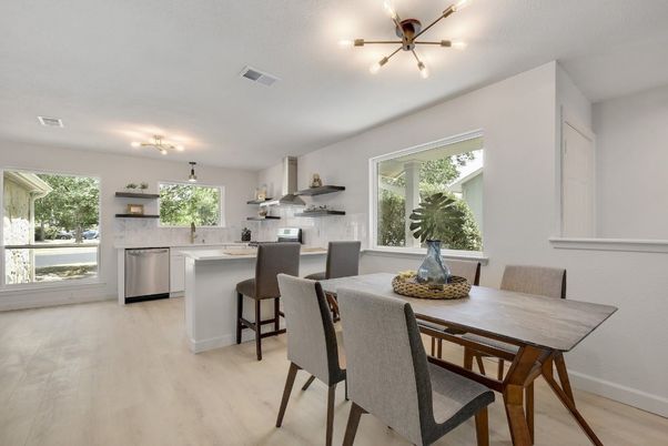 Dining room, Interior, Kitchen, Stainless Steel Appliances, Wood Texture Flooring