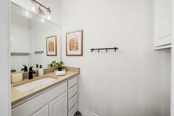 Bathroom, Interior