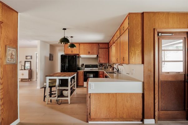 Interior, Kitchen, Pendant Lights, Wood Texture Flooring