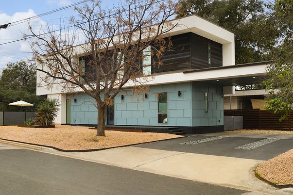 Attached, Exterior, Facade, Modern