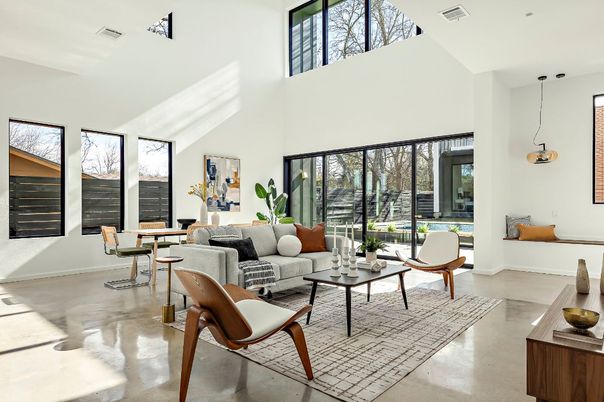 Dining room, Interior, Living room, Pendant Lights