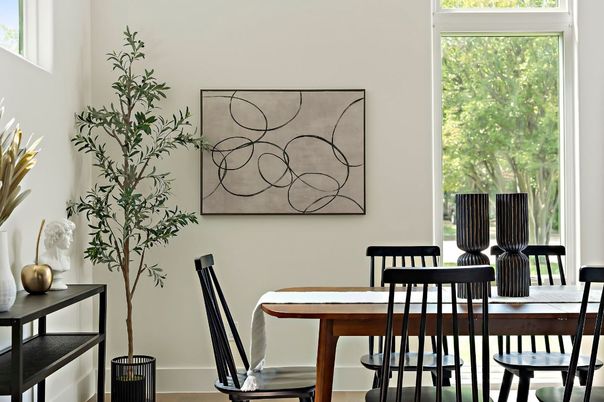 Dining room, Interior
