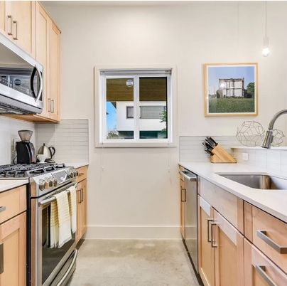 Interior, Kitchen, Pendant Lights, Stainless Steel Appliances