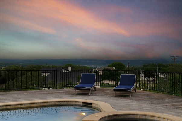 Exterior, Pool, Water