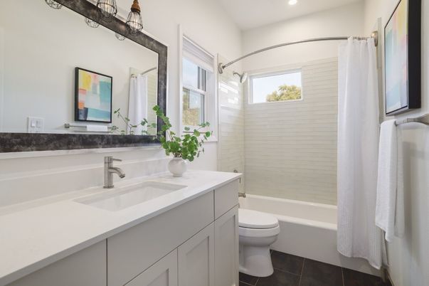 Bathroom, Interior, Recessed Lighting