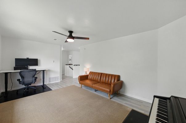 Home Office, Interior, Piano, Wood Texture Flooring