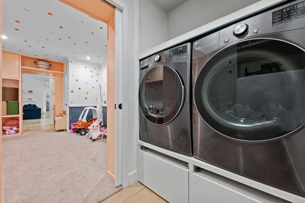 Interior, Recessed Lighting, Utility Closets, Washer