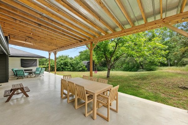 Backyard, Exterior